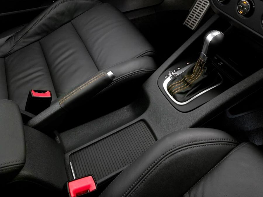  Volkswagen Golf GTi Fahrenheit 2007 года  (фото 5 из 10)